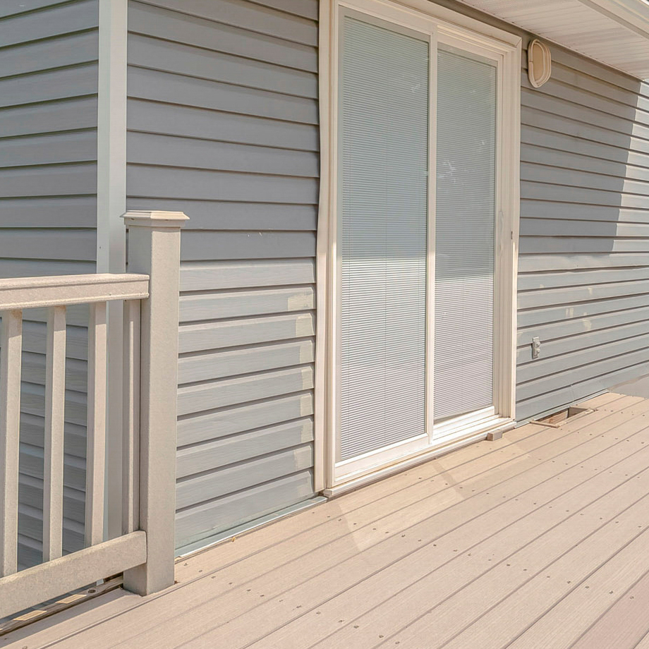 mobile home deck builder Hernando County
