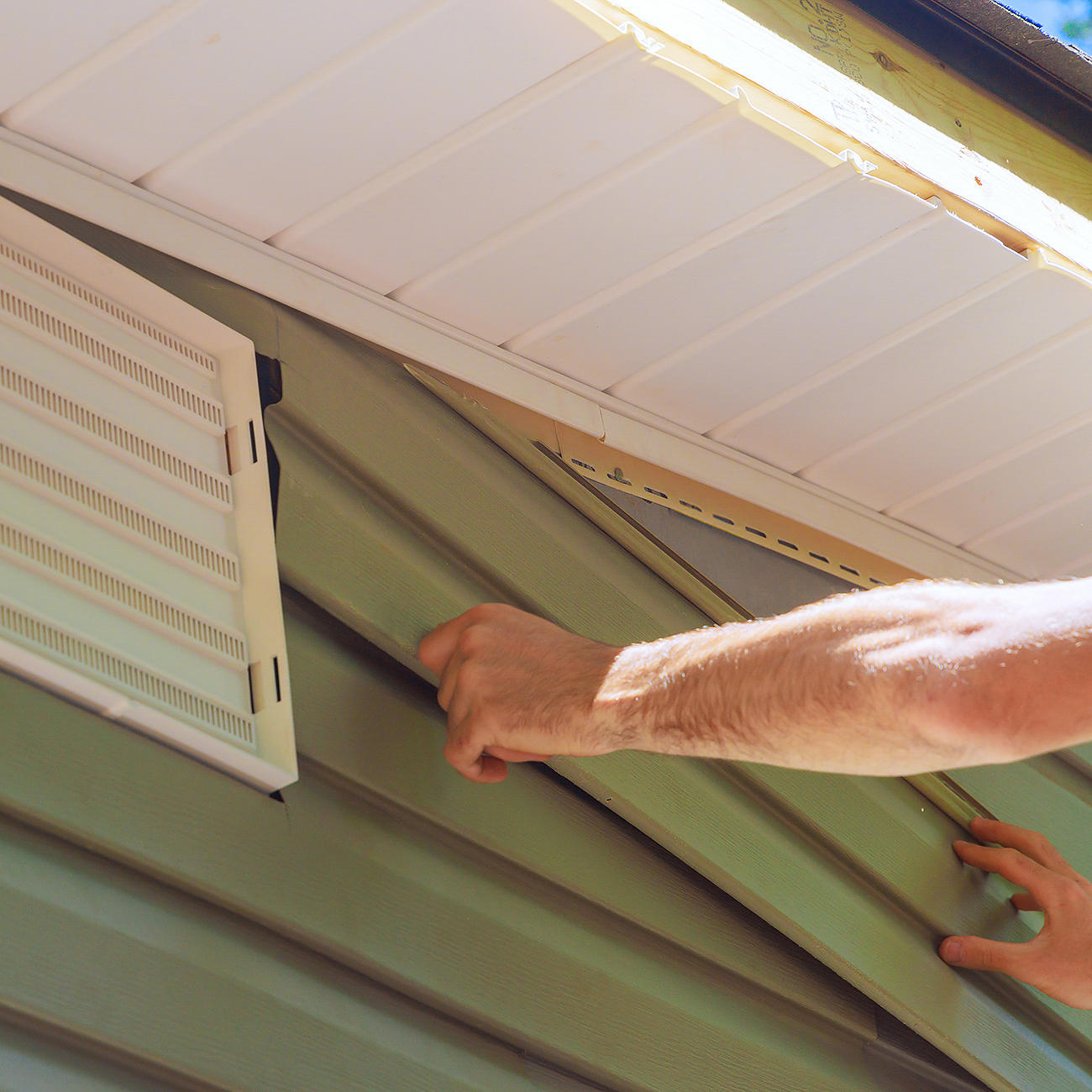fresh siding panels on a manufactured home in Riverview