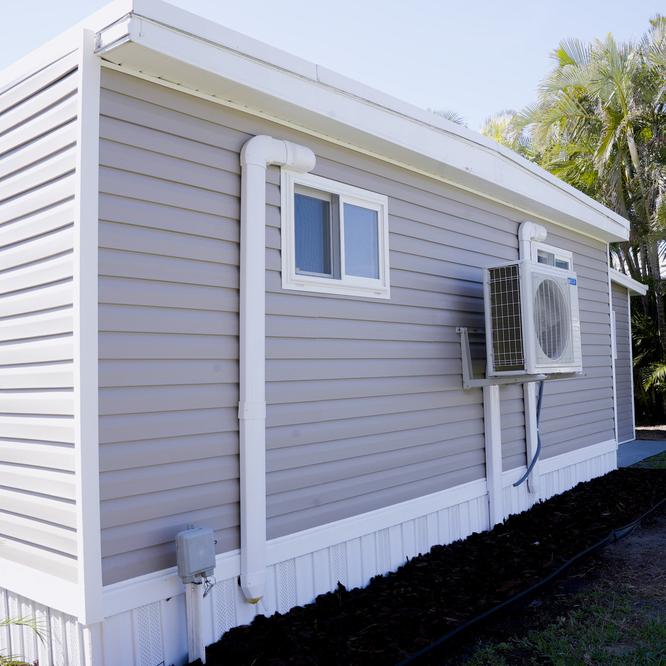 mobile home windows and siding Tarpon Springs Florida