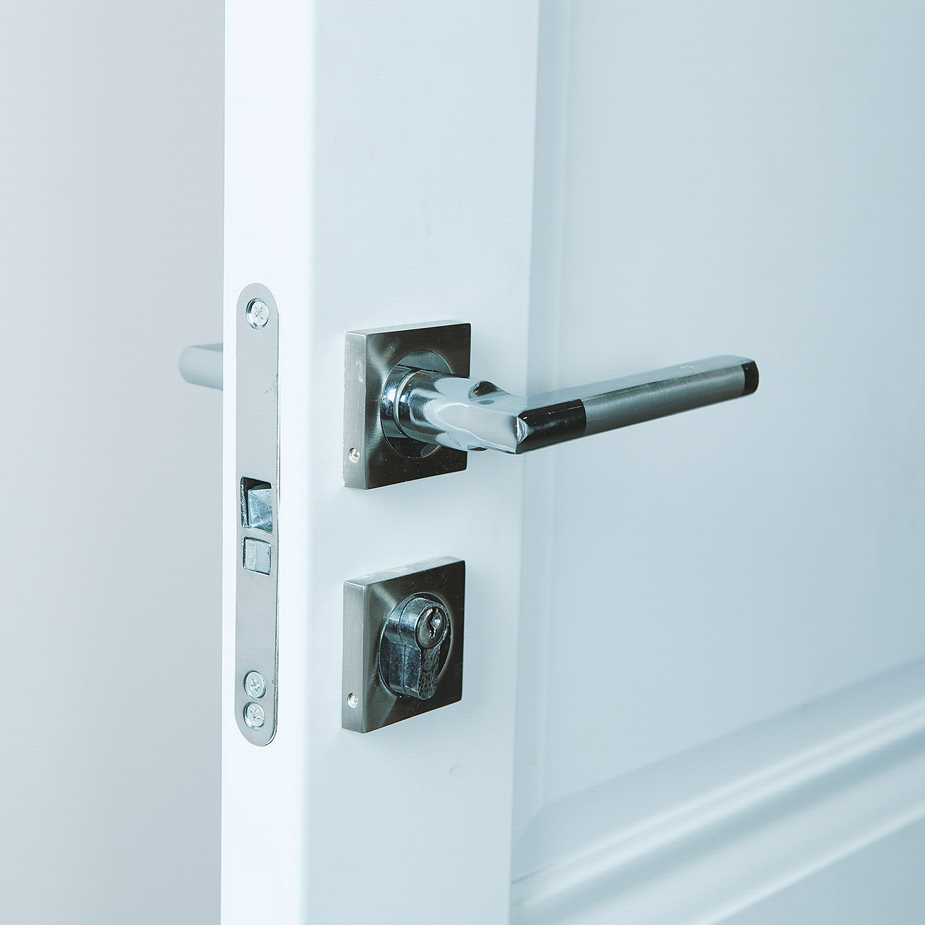 sealed exterior door on a mobile home in Englewood
