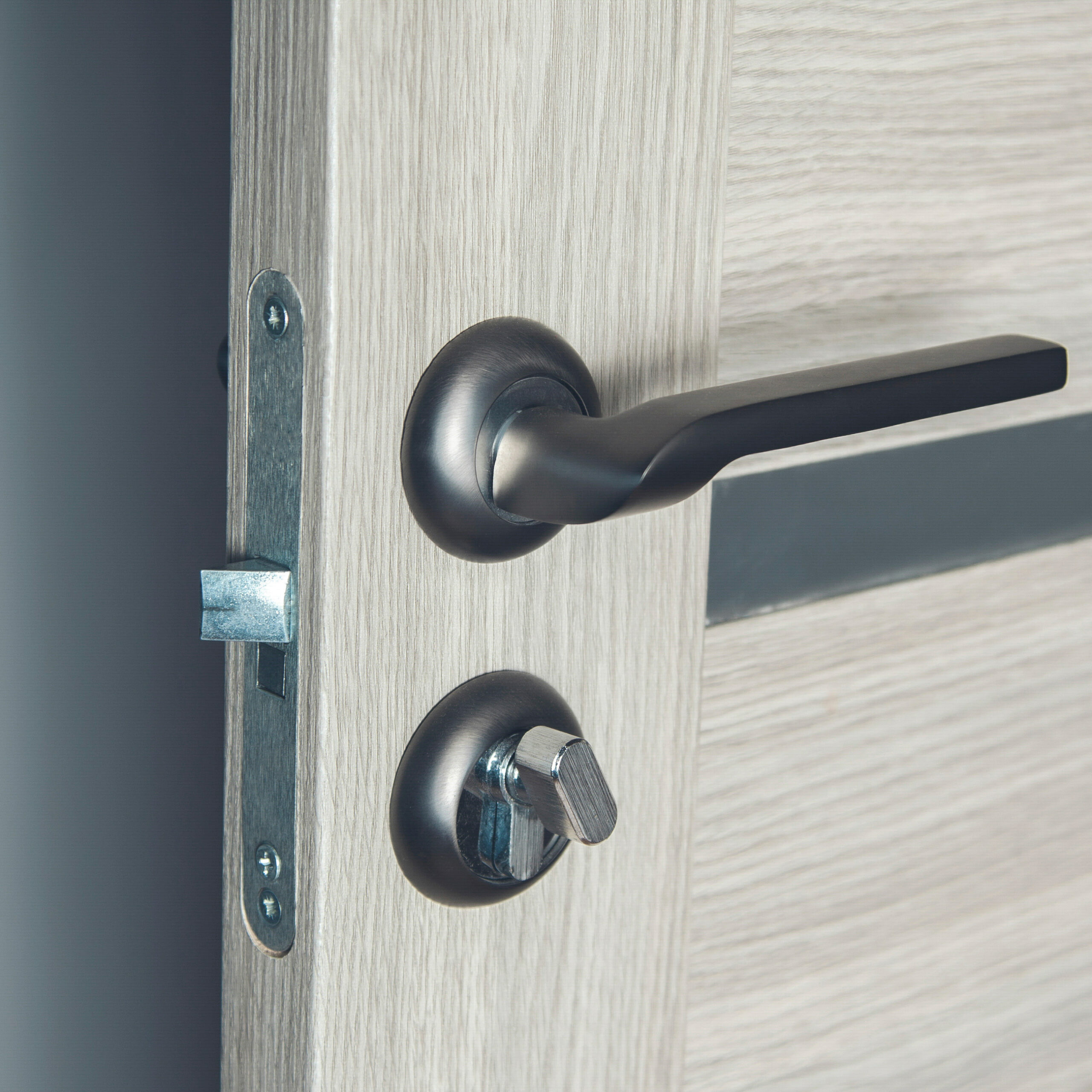 sealed exterior door on a mobile home in Lehigh Acres